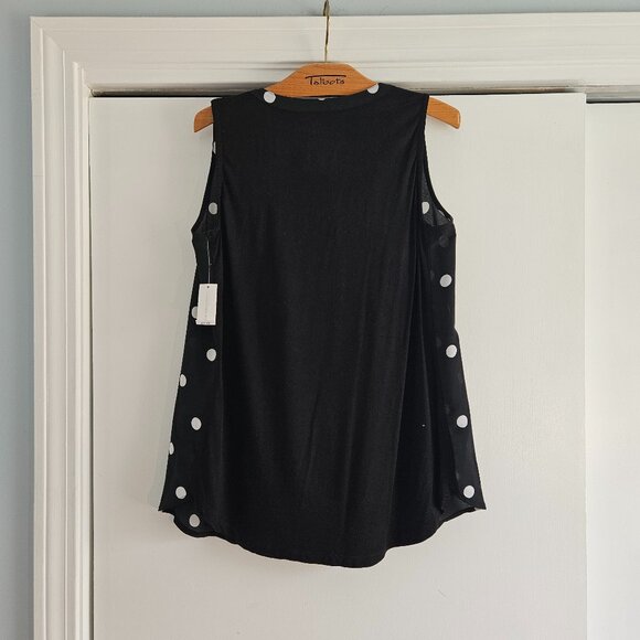Women's New York & Company Sleeveless Scoopneck Polka Dot Medium Blouse NWT - Picture 2 of 7
